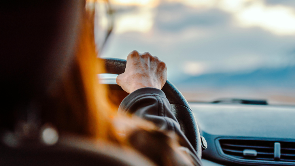 Self-Drive vs. Chauffeur-Driven Car Rental in Karachi: Which Is Right for You?